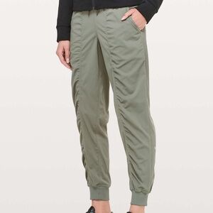 🍋Lululemon🍋 Dance Studio Jogger